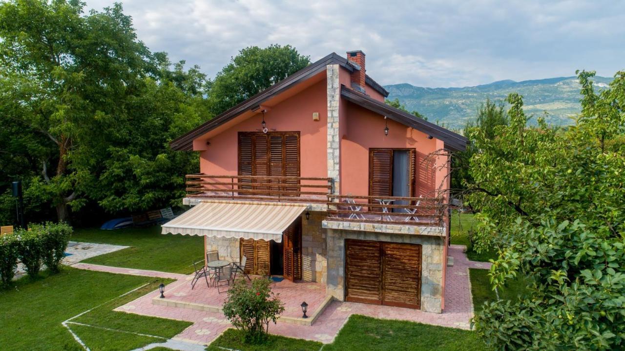 Vila Andrea Danilovgrad 外观 照片
