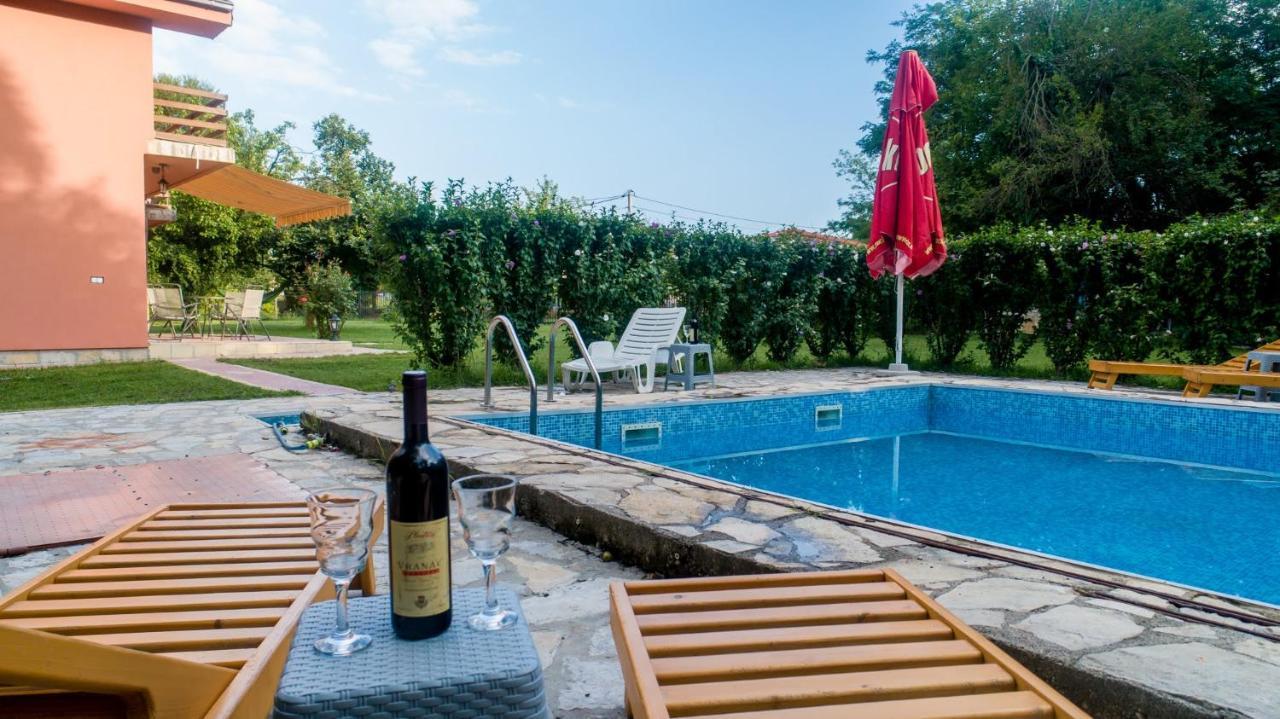 Vila Andrea Danilovgrad 外观 照片